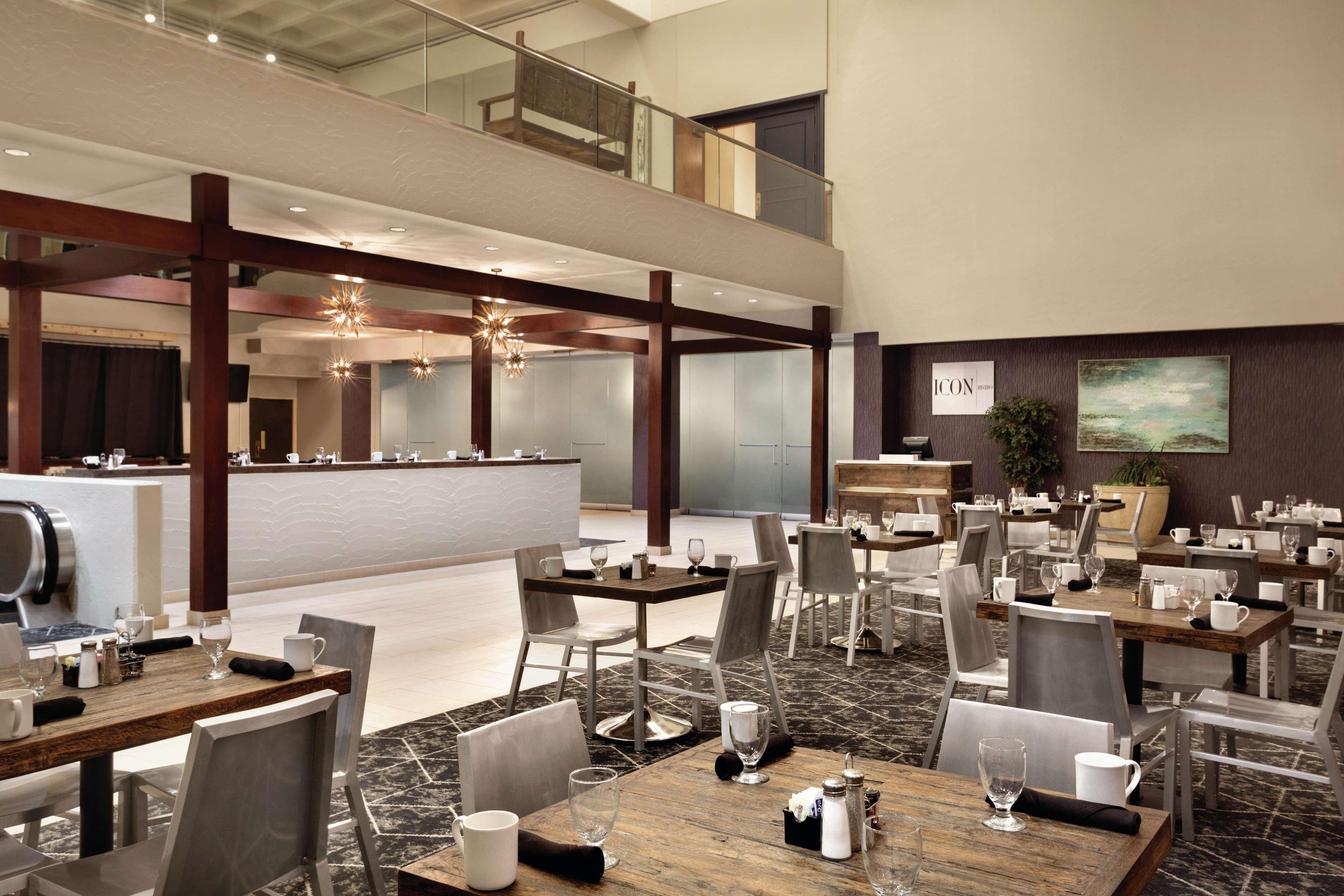 Doubletree By Hilton Hotel Альбукерке Экстерьер фото