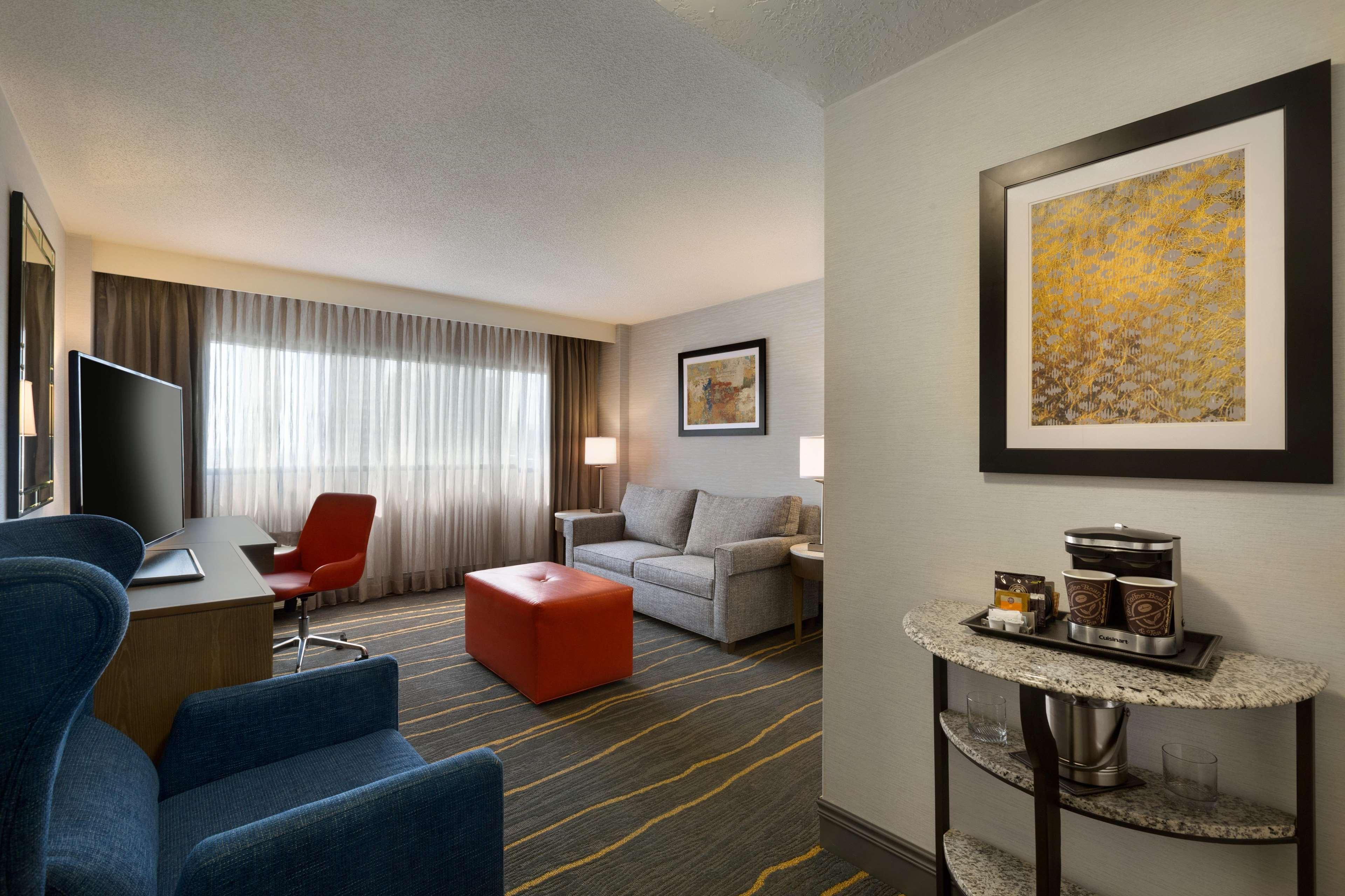 Doubletree By Hilton Hotel Альбукерке Экстерьер фото