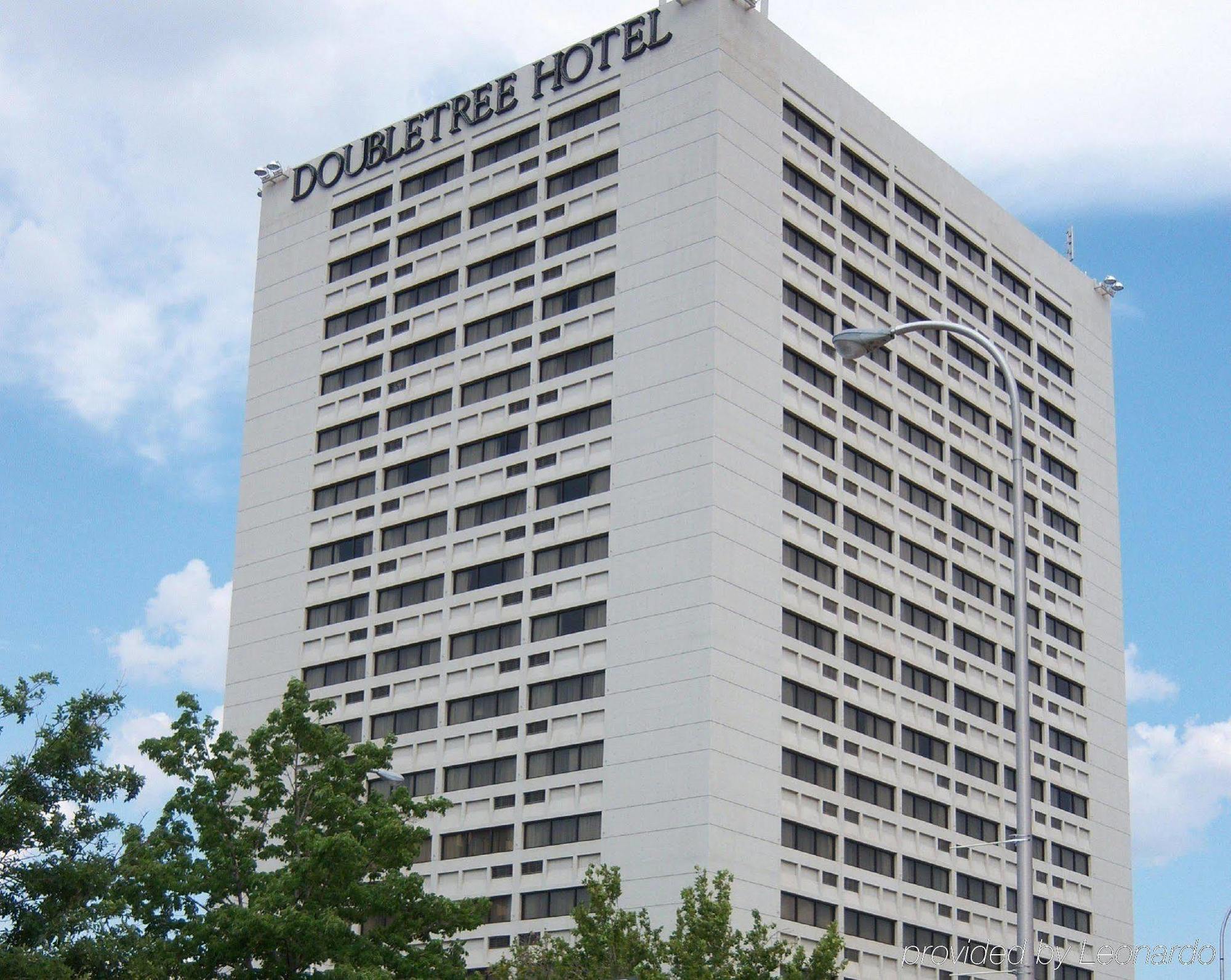 Doubletree By Hilton Hotel Альбукерке Экстерьер фото